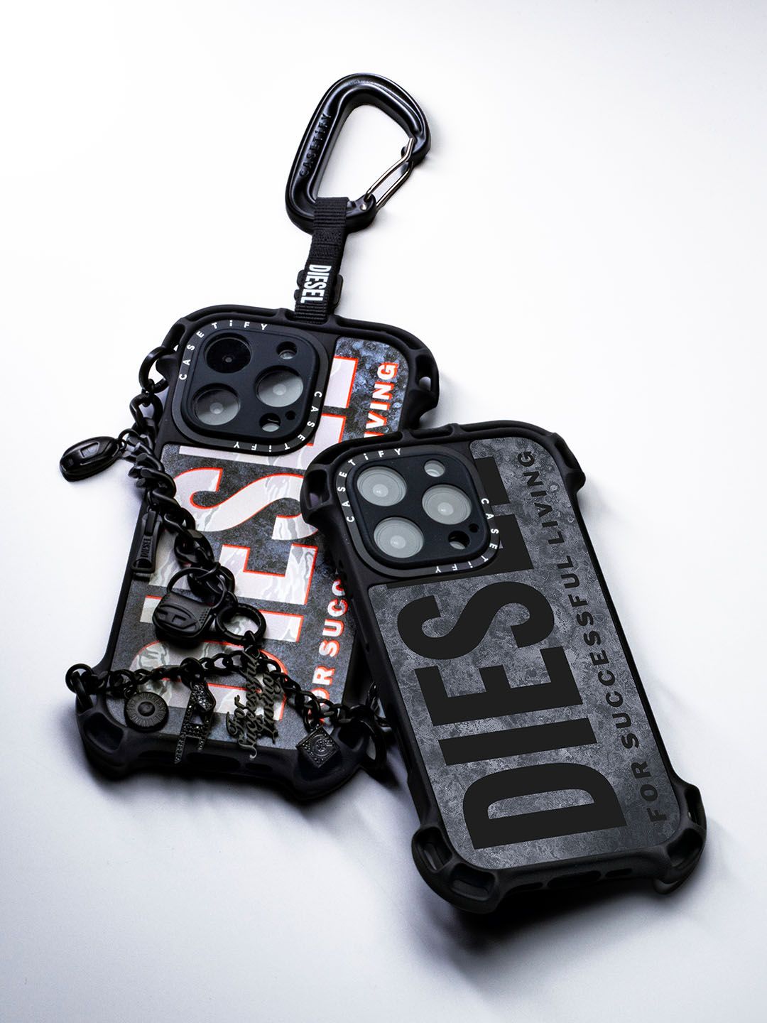 DIESEL Metal Phone Charm Special Set