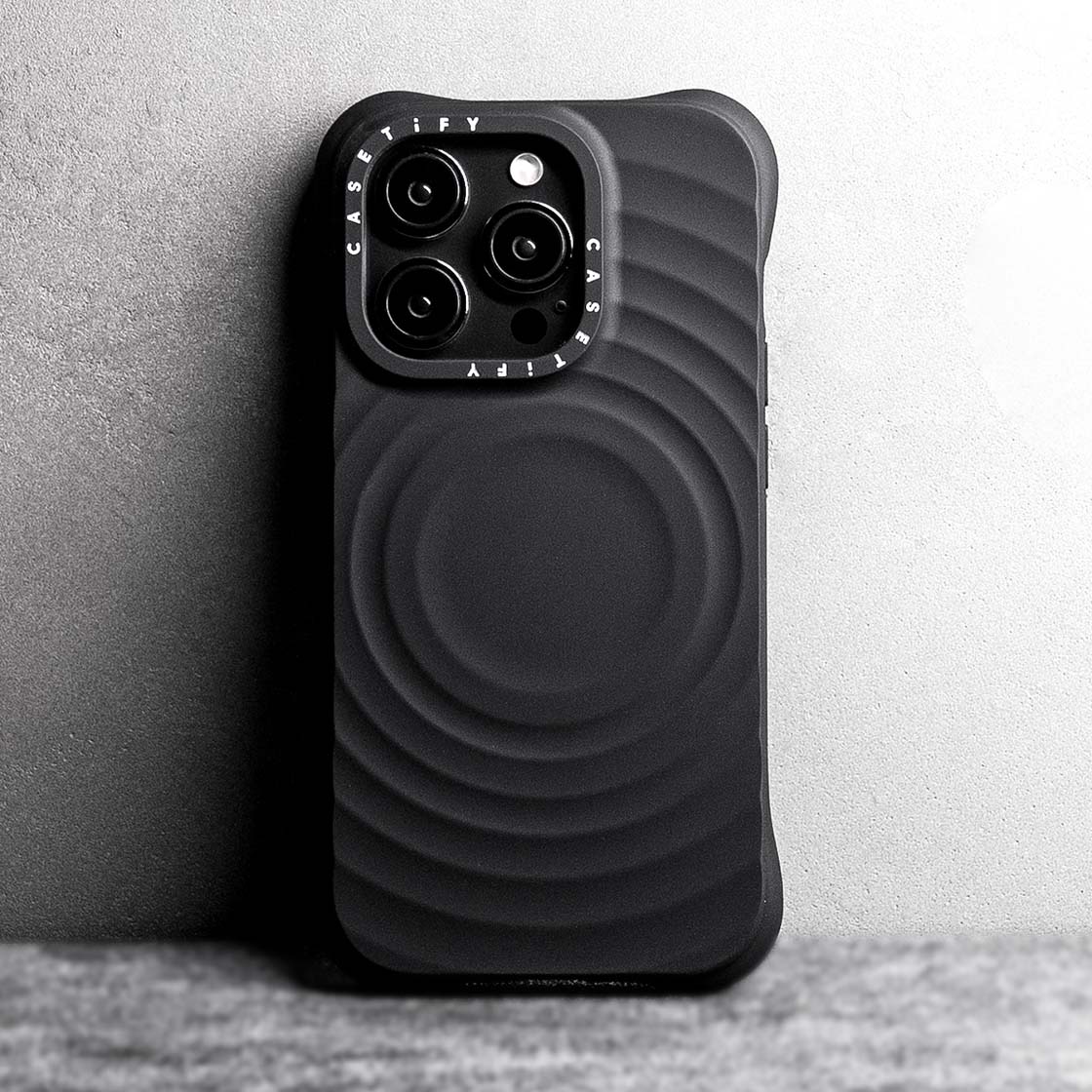 Ripple iPhone 15 Case - Ripple Case - Black